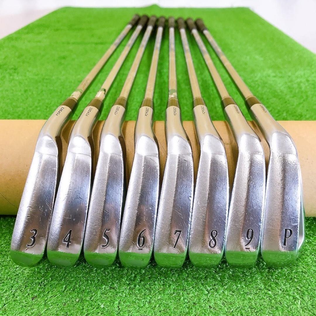 希少　Srixon Z745 アイアン　デザインチューニング　DGS200 スリクソン Z745 | アイアン | 製品情報 | DUNLOP GOLFING WORLD