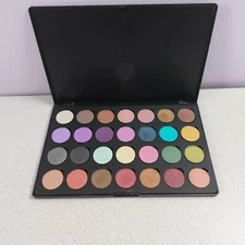 COASTAL SCENTS Eye Shadow Palette Compact 28 Pan Colors Magnetic Base NEW READ
