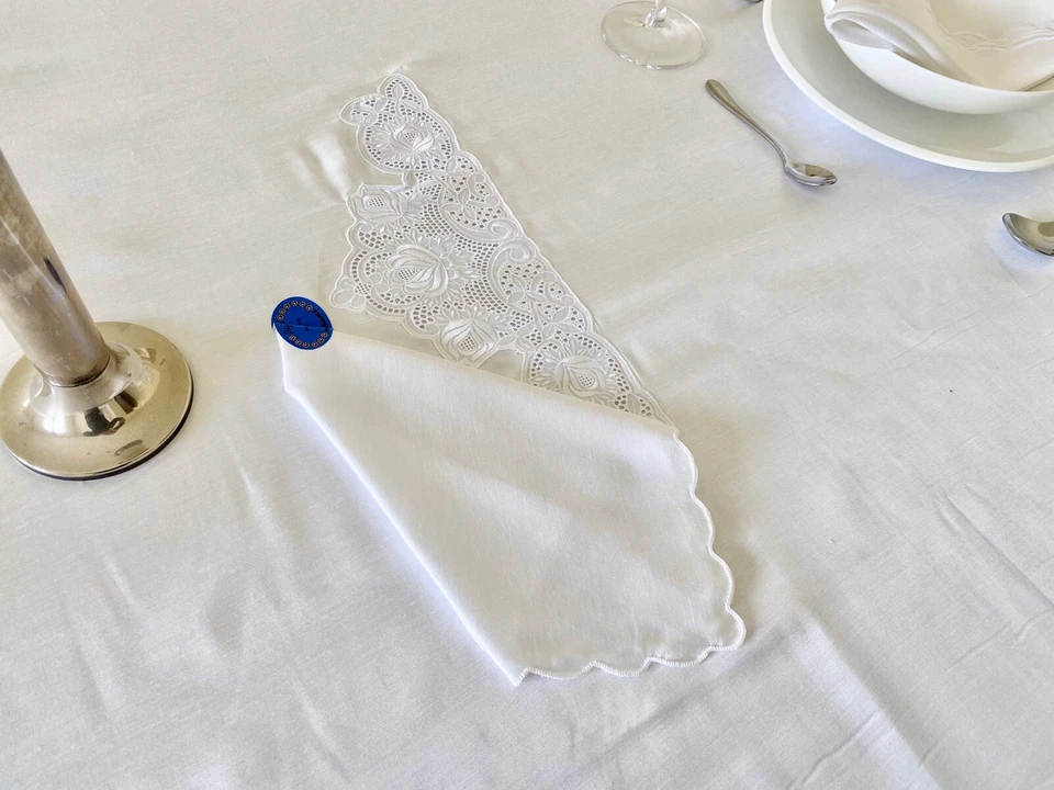 Deluxe Italian Tablecloth Dining Set Satin Embroidered 170x270cm x12people White - Image 3 of 4