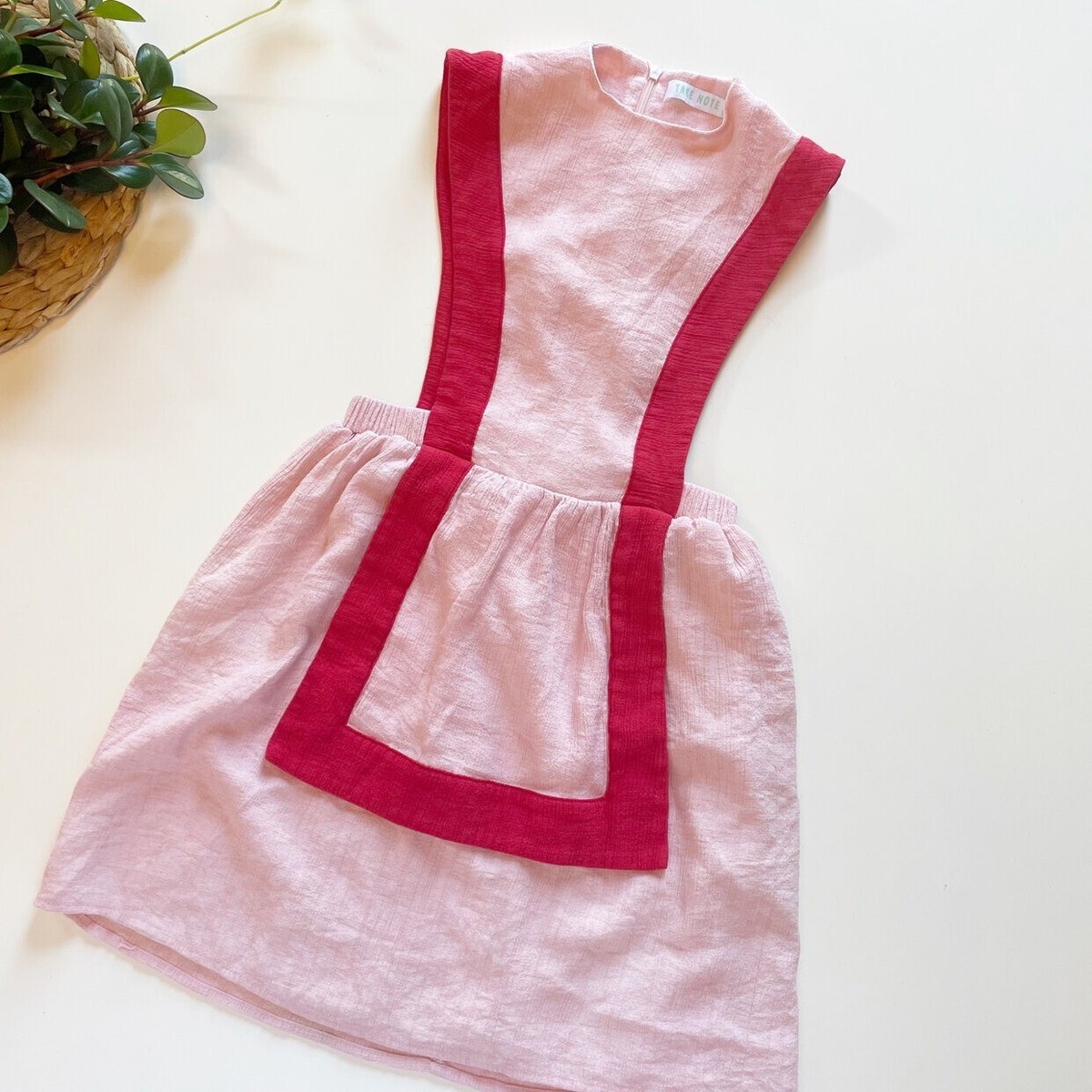 hot pink pinafore dress Take Note • Size 8 green sparkly dress