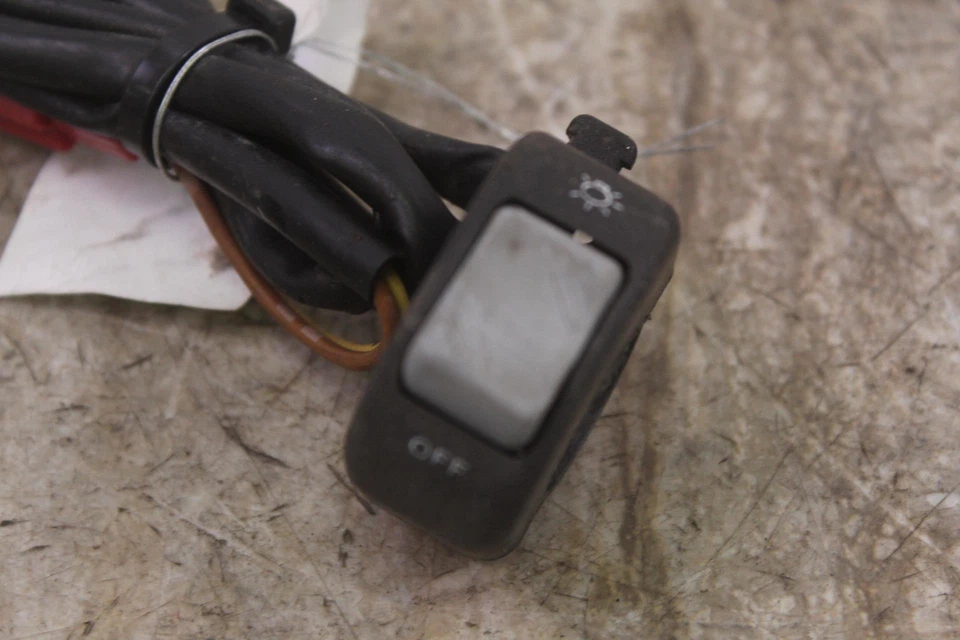 2000 YAMAHA TTR250 TTR 250 Left Bar Switch / Control  Headight Switch - Image 3 of 4