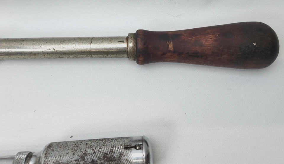 Vintage Spiral Screwdrivers Stanley Yankee No 31A, 41, 233H, Hallowell, Millers - Image 3 of 4