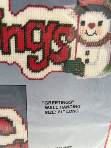Vintage Bucilla 61105 Christmas Plastic Canvas Kit Greetings Wall Hanging Santa - Picture 3 of 4