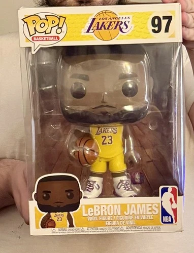 Funko Pop Jumbo 10 inch LEBRON JAMES  #98 Purple NBA Vinyl Figure