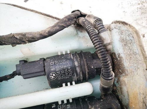 693416001 Waschwasserpumpe, Scheibenreinigung 6934160-01  6712693 DE1863497-97