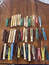 Vintage Lot Of Wooden/Plastic Clothes Pins Various sizes NICE  