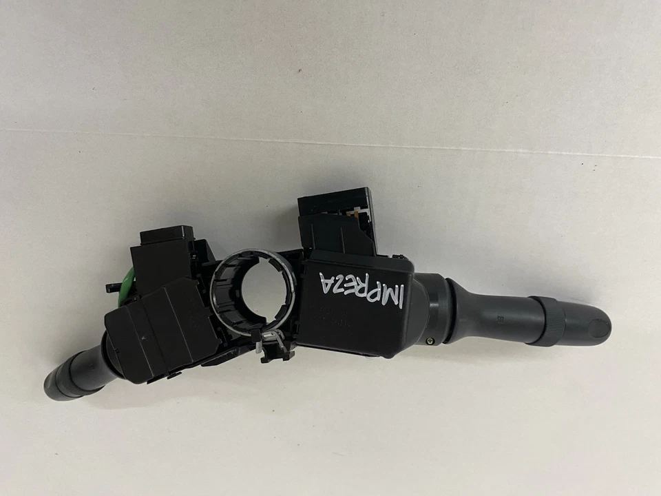 Interruptor de señal de giro de faros Subaru Impreza 2015-2016 OEM 83115FJ060 Foto 3 de 4