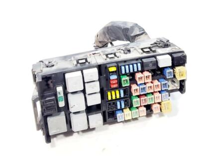 Used Fuse Box Engine fits: 2005 Ford Explorer 2 Dr Sport Grade A