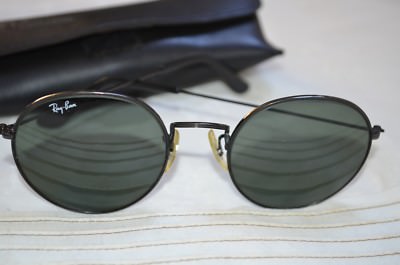 Ray-Ban Black Round Metal Sunglasses with Black Case ROUND FLAT LENSES Sunglasses in Black and Grey Gradient  main image 2