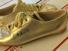 Vtg L.A. Gear Workout Mylar Gold Shoes Womens 90 s Shiny LA Gear Comfort Sneaker