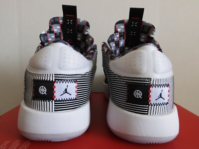 NIKE AIR JORDAN XXXV 35 LOW Q54 WHITE-BLACK-RED SZ 17 [DJ2830-106