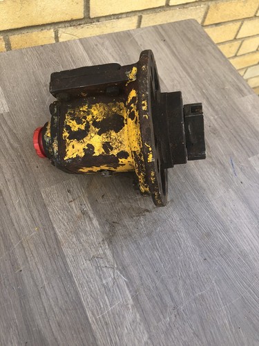VANE AIR MOTOR DONT KNOW MAKE HAS NUMBER 200 003 003 & 200002005 - Picture 2 of 7