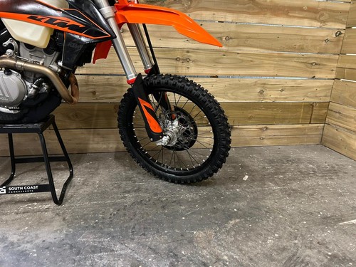 KTM EXCF 250 2020 ENDURO BIKE ROAD REGISTERED - Picture 8 of 9