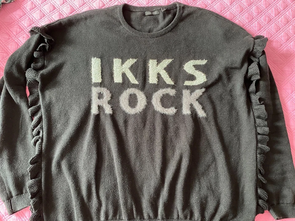 PULL NOIR FILLE "IKKS ROCK" 10 ANS - Photo 1/1