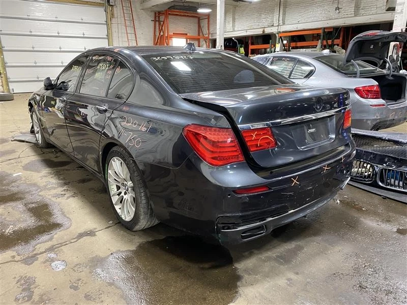 ECU ECM COMPUTER Audi A4 2006 06 2.0L 8E0910115M 1137959 - Image 3 of 4