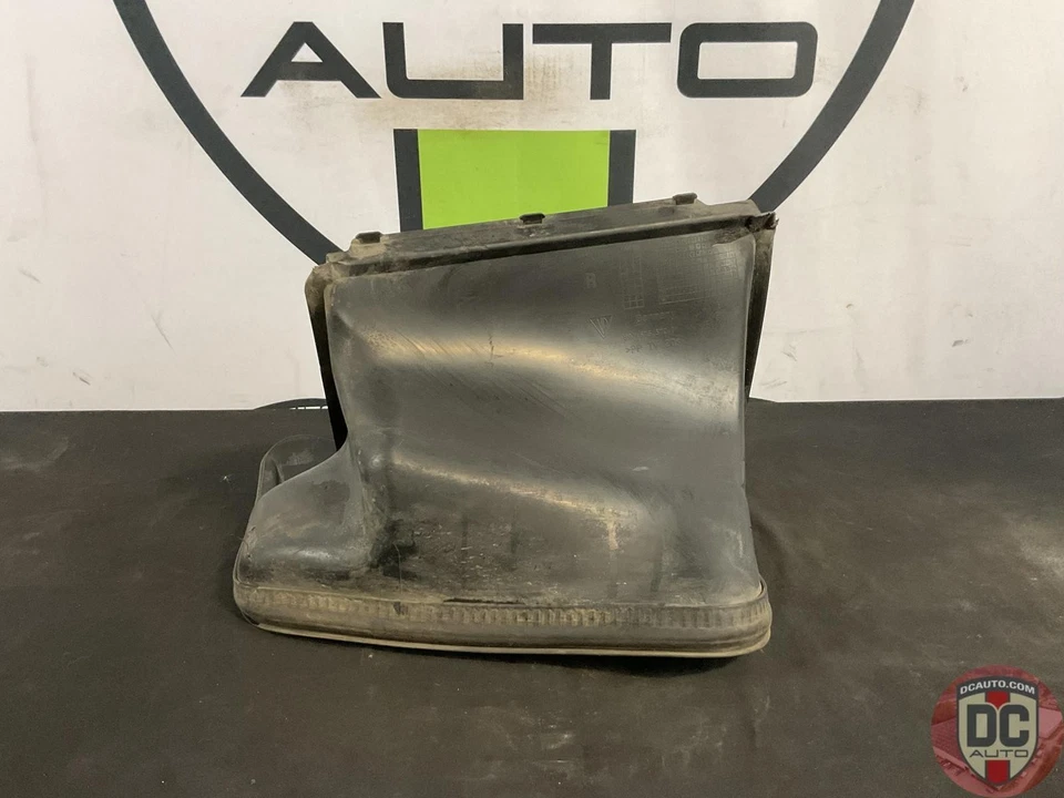 2010-2013 Porsche 911 997 Turbo Right Intercooler Duct 99757557281 135119 - Image 4 of 4