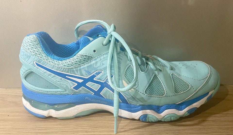 asics gel netburner super 7