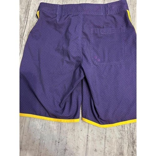 Shorts Boys nike purple & yellow nike shorts size 10 - Picture 5 of 7