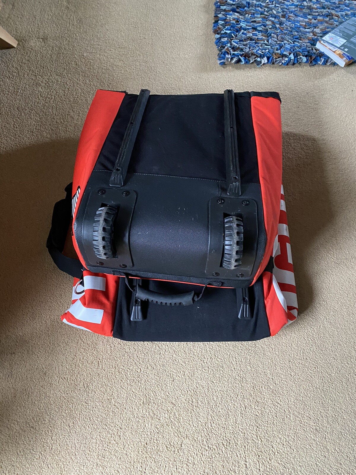 Rossignol ski bag with wheels eBay