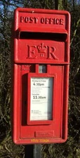 Photo 6x4 Close up, Elizabeth II postbox on Wallingfen Lane, Newport Post c2018