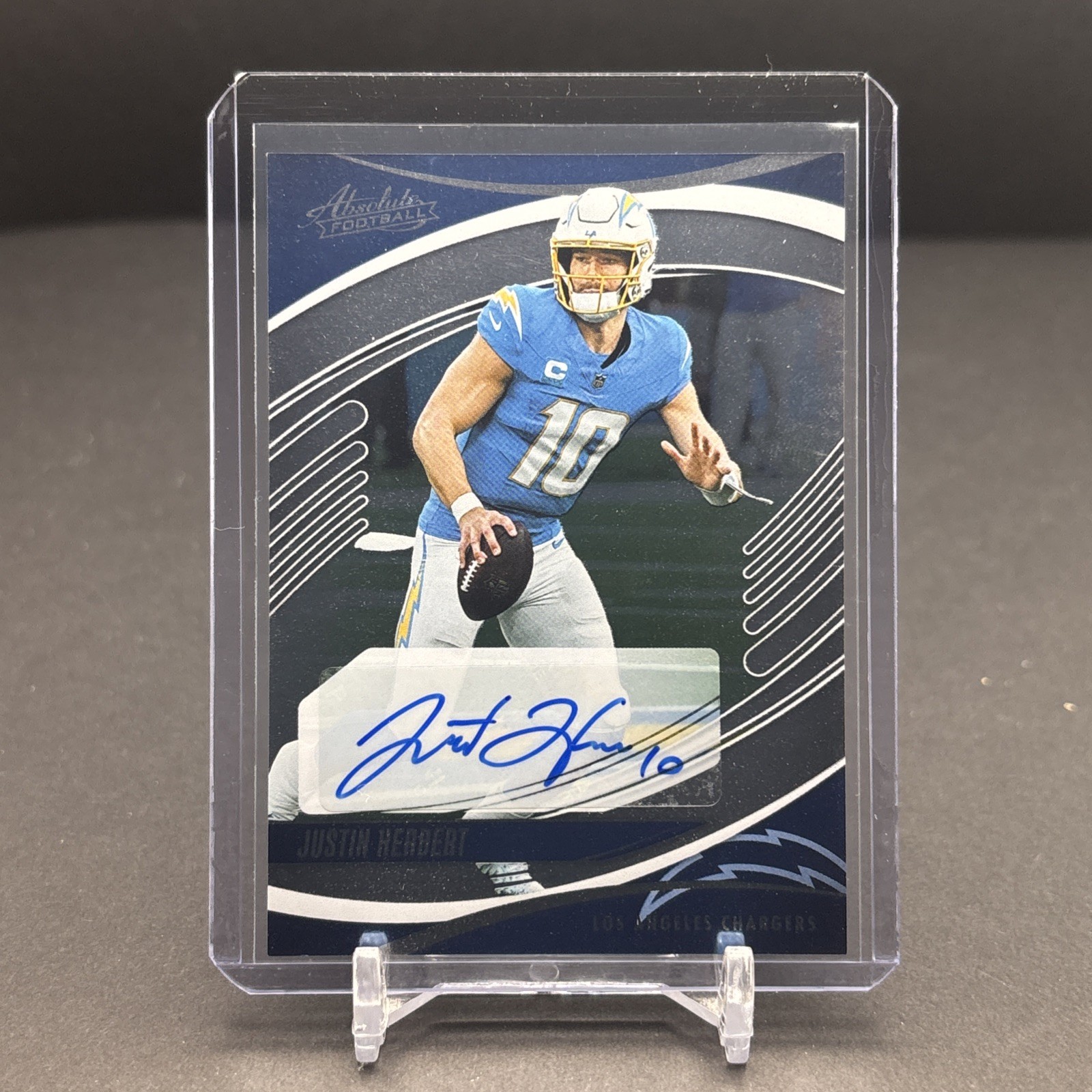 2025 PANINI ABSOLUTE NFL #11 Justin Herbert Los Angeles Chargers Signature Auto