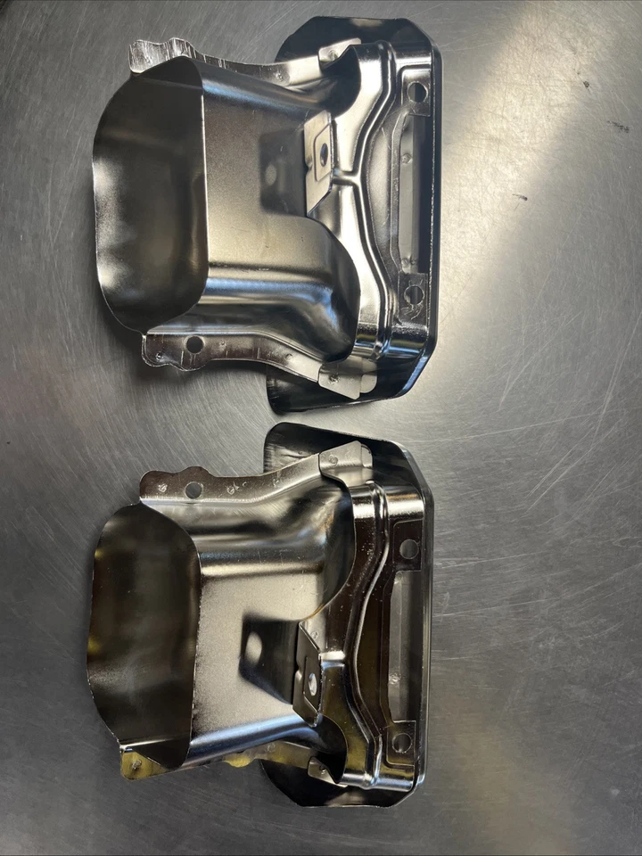 一对排气头边框适用于雪佛兰Silverado GMC Sierra 1500 2019-2024银色 — 第 3/4 张图片