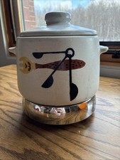 Vtg West Bend 2 qt electric bean pot slow cooker, Heat-Rite warmer MCM VG cond