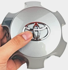 4260B-35040 FITS TOYOTA 2011-2014 FJ CRUISER 17" WHEEL CENTER HUB CAP