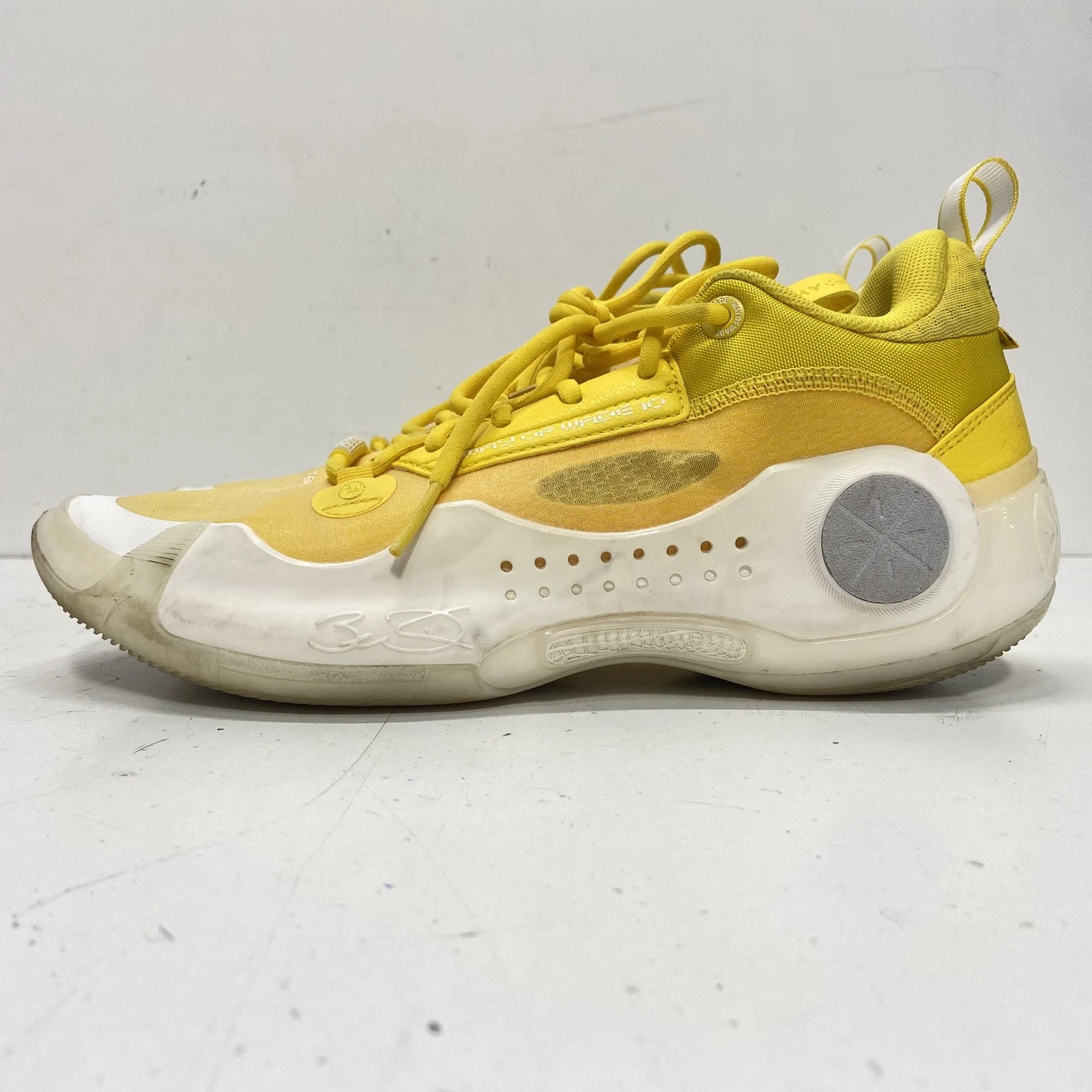 Li-Ning Men's Athletic Sneakers Size 10