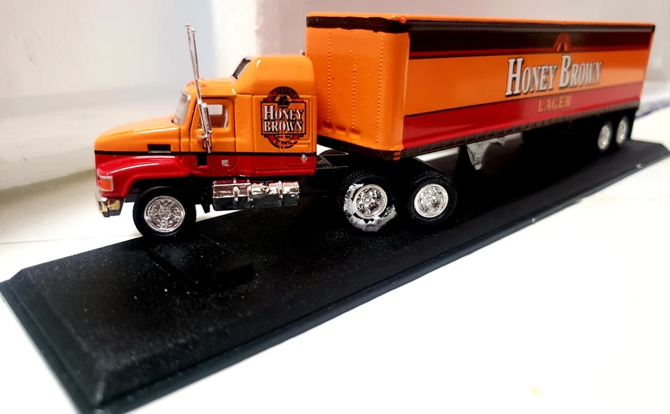 Matchbox Mack Honey Brown Lager Truck - Image 2 of 4