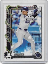 2025 Topps Holiday Back Variation SP Shohei Ohtani Dodgers DH/P #H200