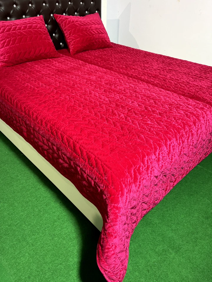 Fuchsia velvet Quilt King Size comforter ideal for winter Warm Quilt Set Bedding - Image 4 of 4