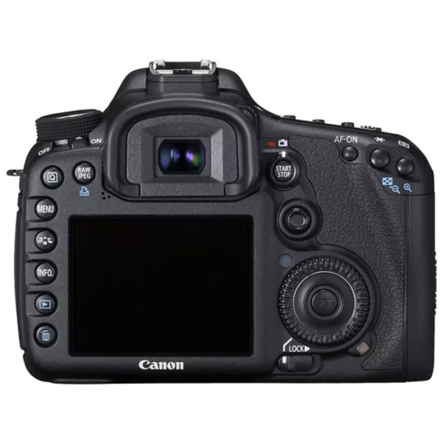 Canon EOS 7D Digital SLR Camera EF-S 15-85mm f/3.5-5.6 IS USM Lens (3814B028)