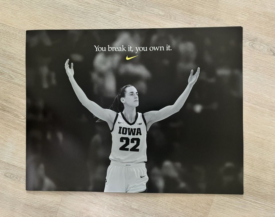 New Caitlin Clark Record Breaking Poster Trendy Wall Art - Home Decor (NO FRAME)