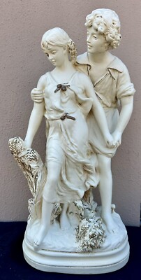 VINTAGE MARWAL STATUE ROMANTIC GRECIAN COUPLE ANTIQUE CHALKWARE