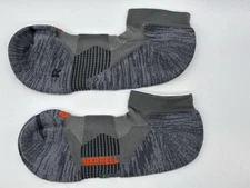 NEW NO TAG ONE PAIR MERRELL LOW CUT SOCKS SMALL/ MEDIUM/ LARGE / XLARGE