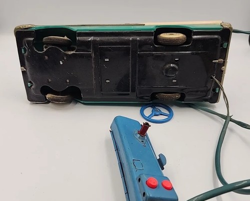 VINTAGE FORD FAIRLANE 500 SKYLINER REMOTE CONTROL CRANSTAN JAPAN Not Working - Picture 3 of 6