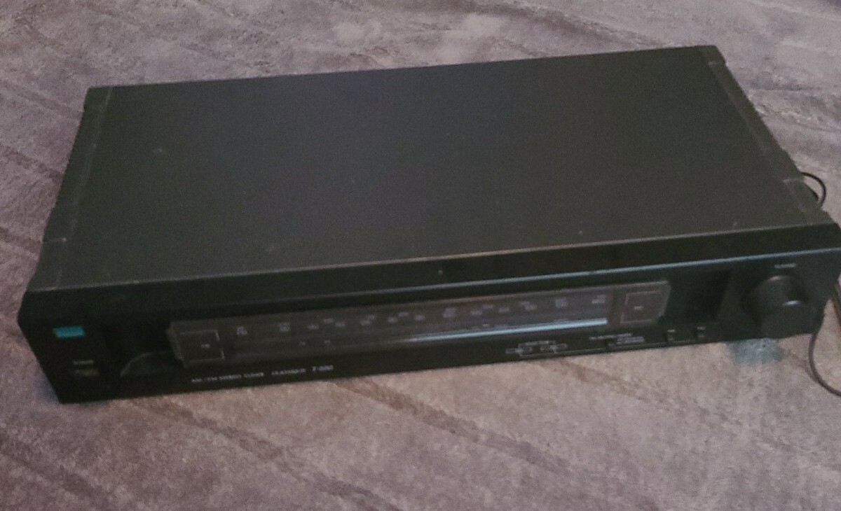 Sansui Classic T-550 AM/FM Stereo Tuner Vintage Electric Japan