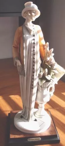 Armani vase deals