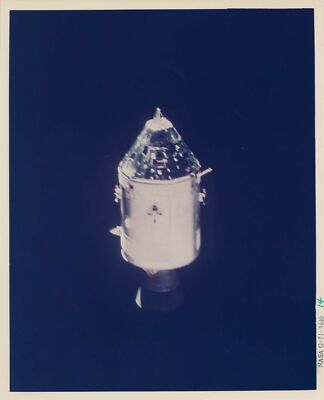 Apollo 14 Kitty Hawk in Lunar Orbit 1971 schwarz nummeriertes NASA-Foto