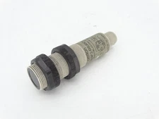 OMRON E3F2-DS30C4-P1 SENSOR