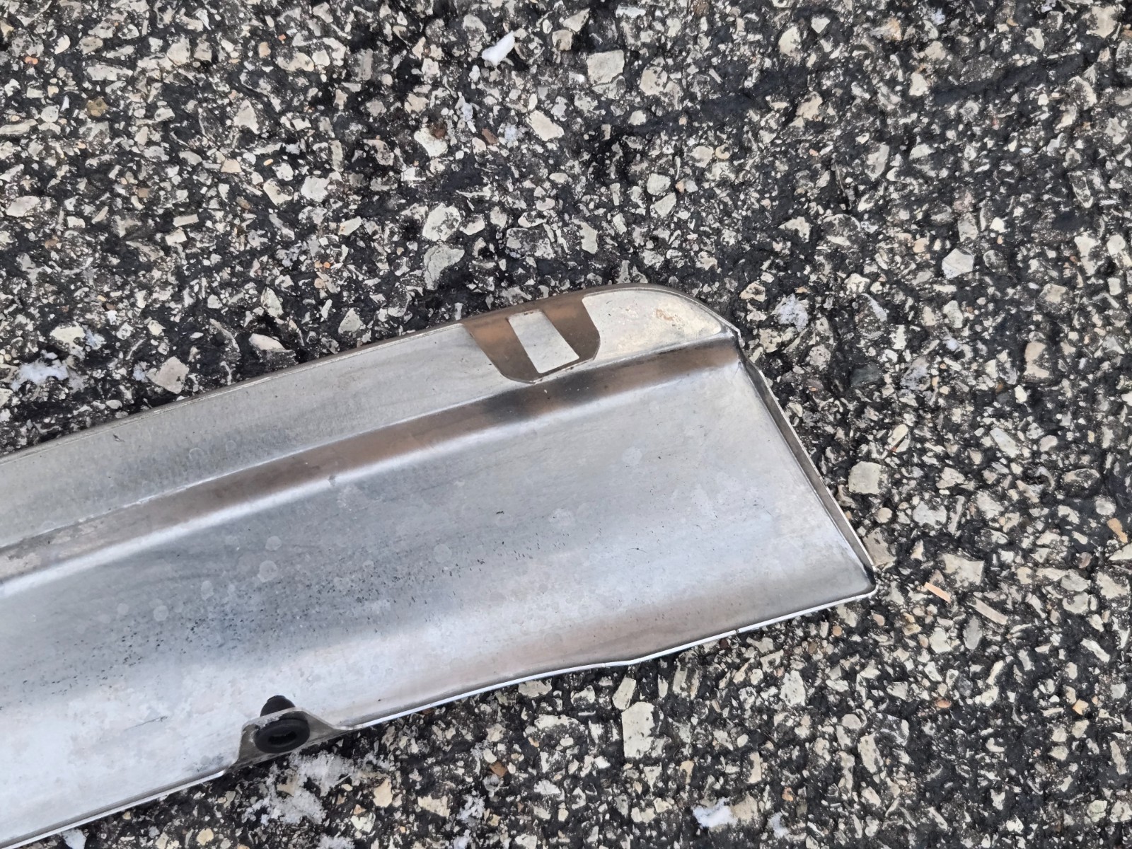 Rolls-Royce Phantom R11 Rear Bumper Upper Chrome Moulding Genuine 9850449 OEM