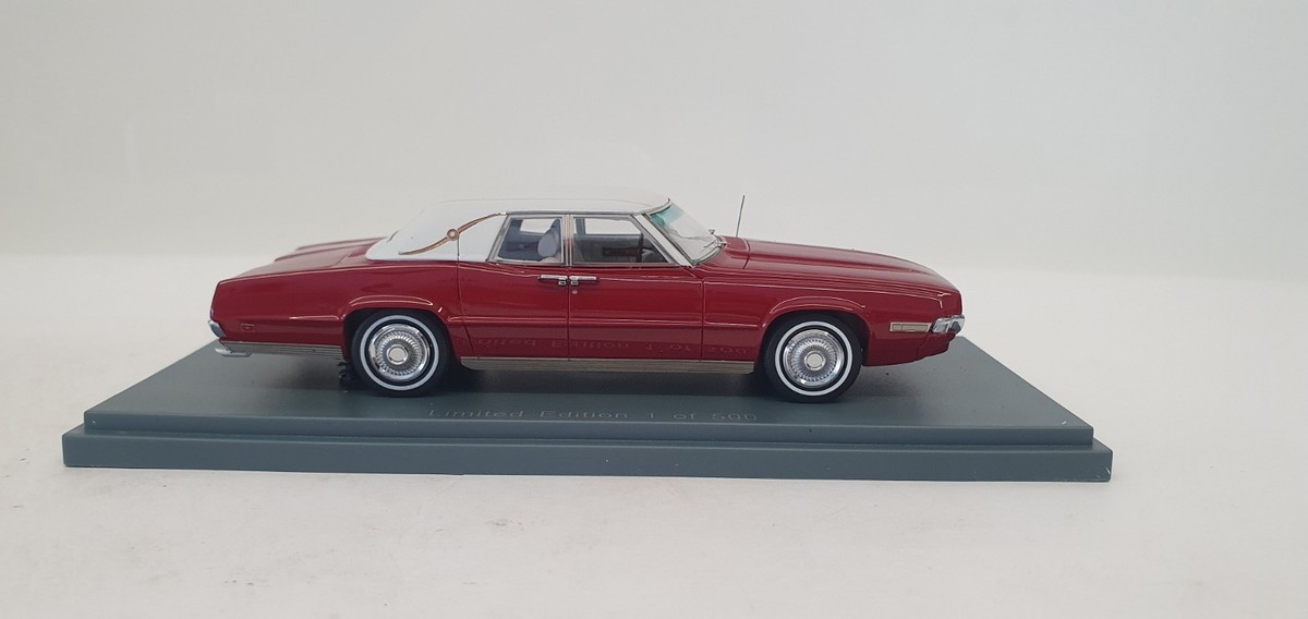 1/43 MEGA RARE FORD USA THUNDERBIRD LANDAU COUPE 1969 AMERICAN