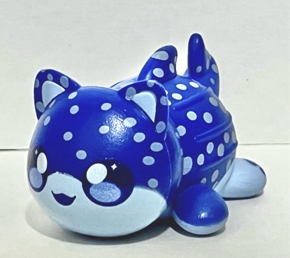 Aphmau Whale Shark CAT Mystery MeeMeows Toy Blind Box Figure Under