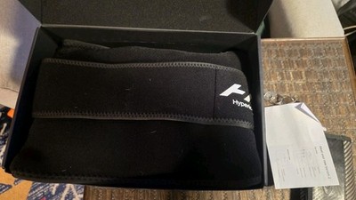 Hyperice Venom 2 Back. Advanced Heat + Vibration Wrap