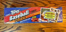 1993 TOPPS FACTORY SEALED COMPLETE BASEBALL SET - DEREK JETER ROOKIE CARD RC