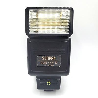 Sunpak Auto 444 D Thyristor Universal Shoe Mount Camera Flash