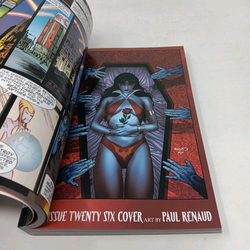 Vampirella The Dynamite Years Omnibus Vol 2 Taschenbuch Brandon Jerwa Erstdruck - Bild 6 von 13