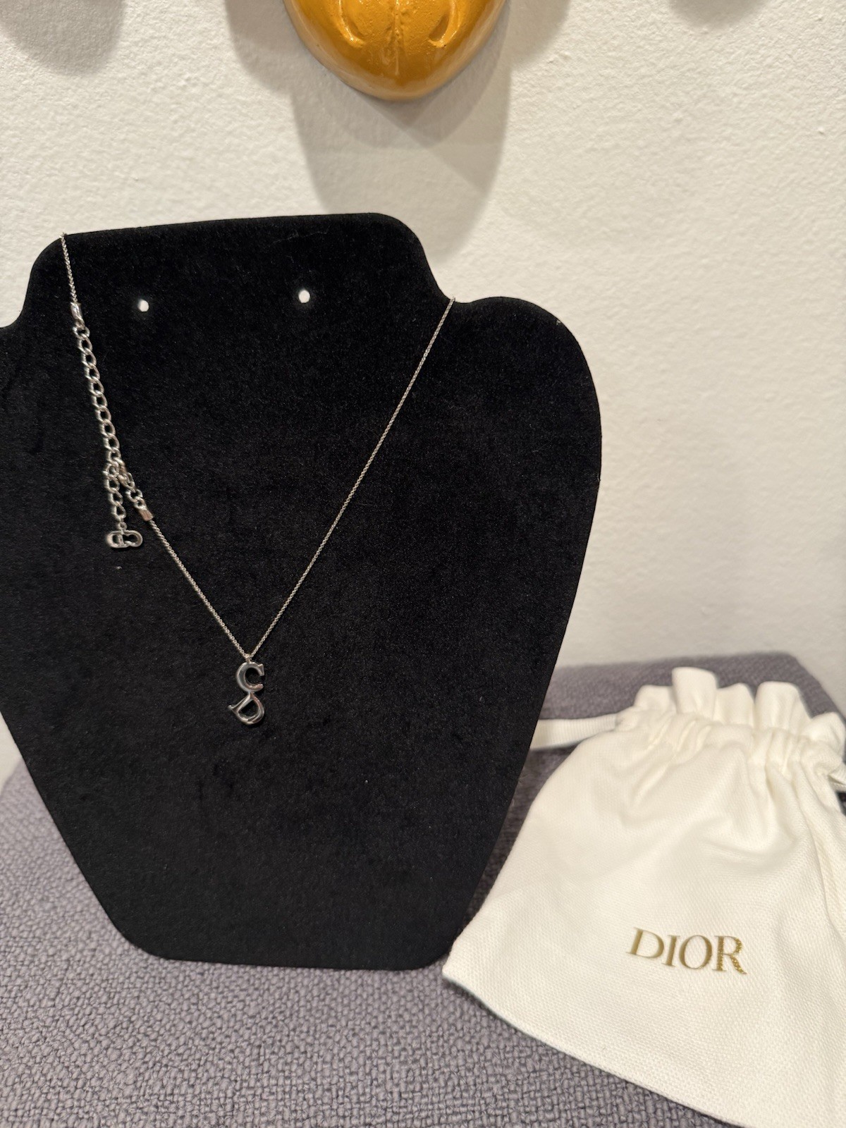 Stunning Christian Dior .935 Silver Necklace with Dior Bag 18 Inch