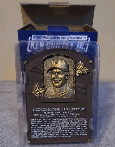 Ken Griffey Jr. 2016 Seattle Mariner Replica Hall of Fame Plaque SGA 8/6/16 NIB - Picture 3 of 3